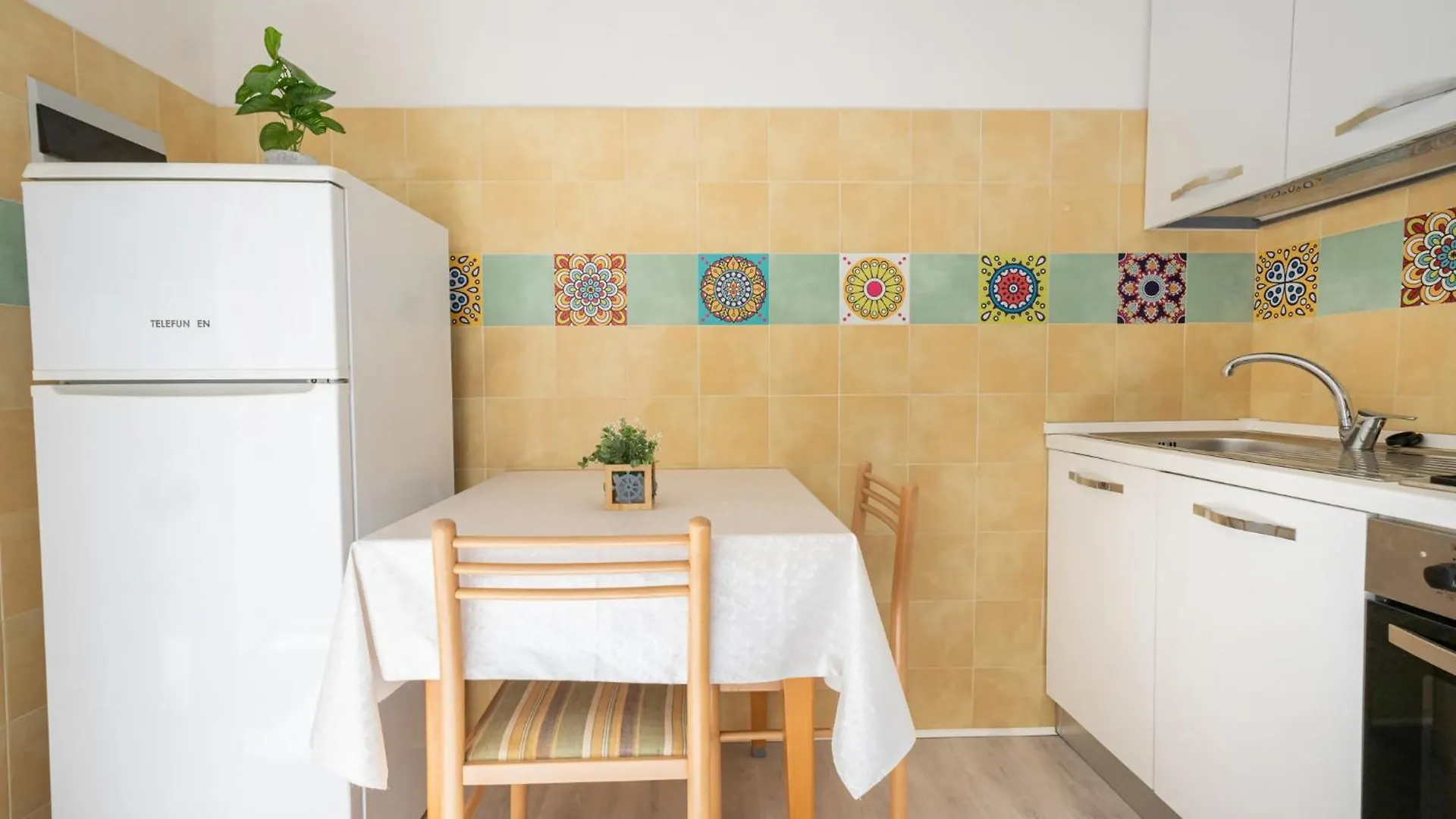 Apartment Appartamento Levante A 300M Dalla Spiaggia Golfo Aranci Italy