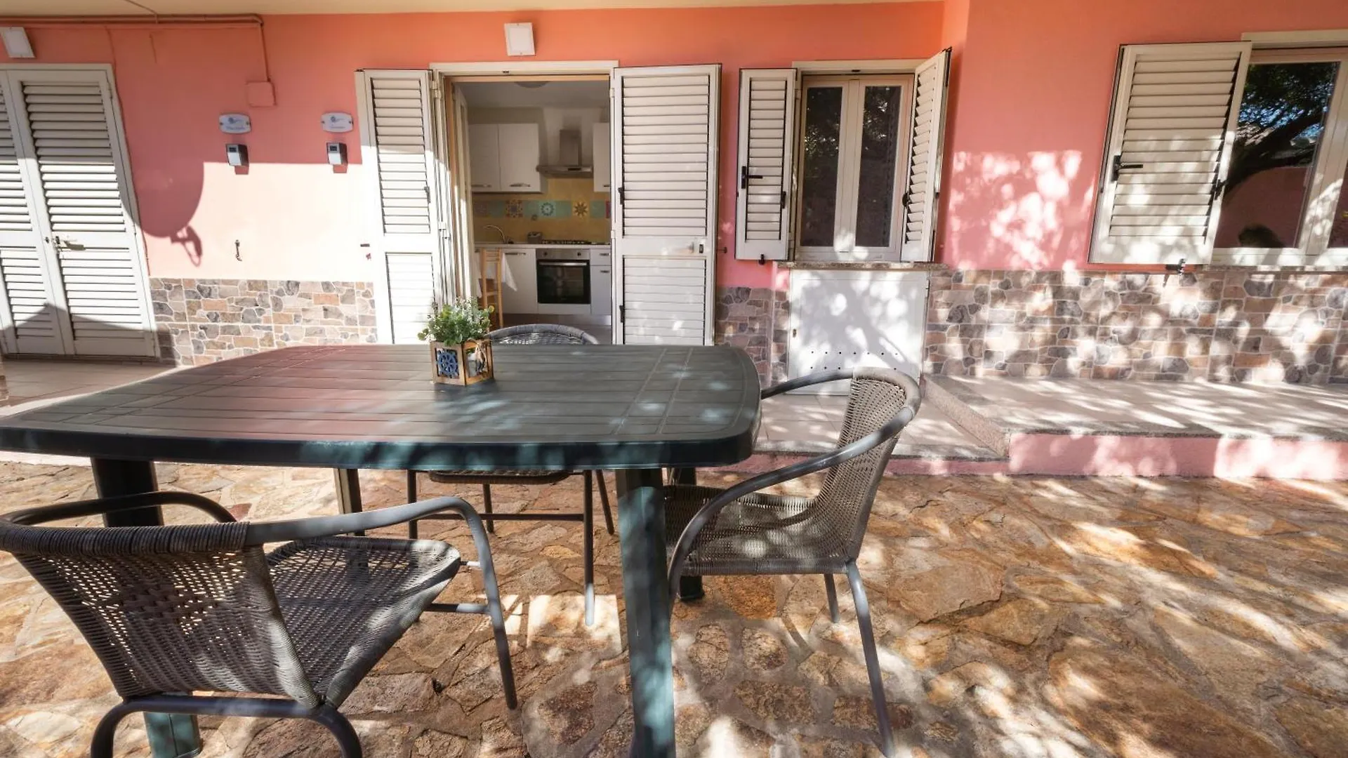 Appartamento Levante A 300M Dalla Spiaggia Golfo Aranci Apartment